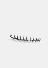 Load image into Gallery viewer, AOA Studio Eyelashes - Madelynn