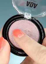 Load image into Gallery viewer, AOA Velour Mousse Eyeshadow - Cherish