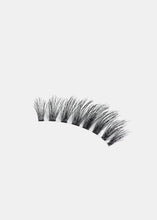 Load image into Gallery viewer, AOA Studio Eyelashes - Chloe
